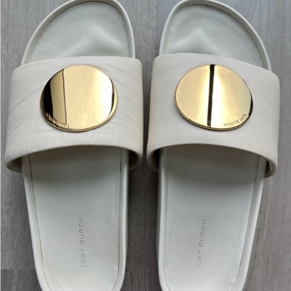 Tory Burch Cream Sandals with Gold Disc
